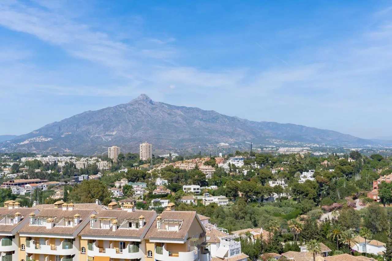 Apartamento Giralda Marbella İspanya